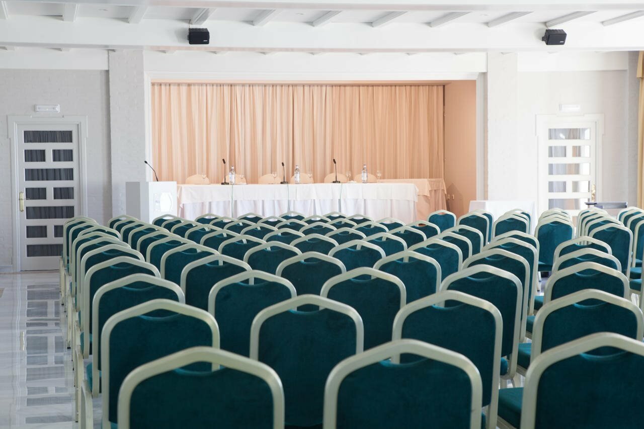 Фото Playa De La Luz Hotel