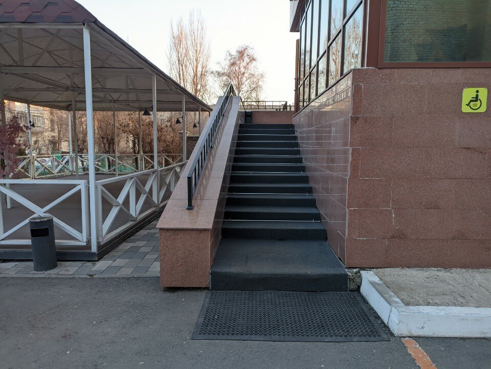 Фото East Astana Hotel