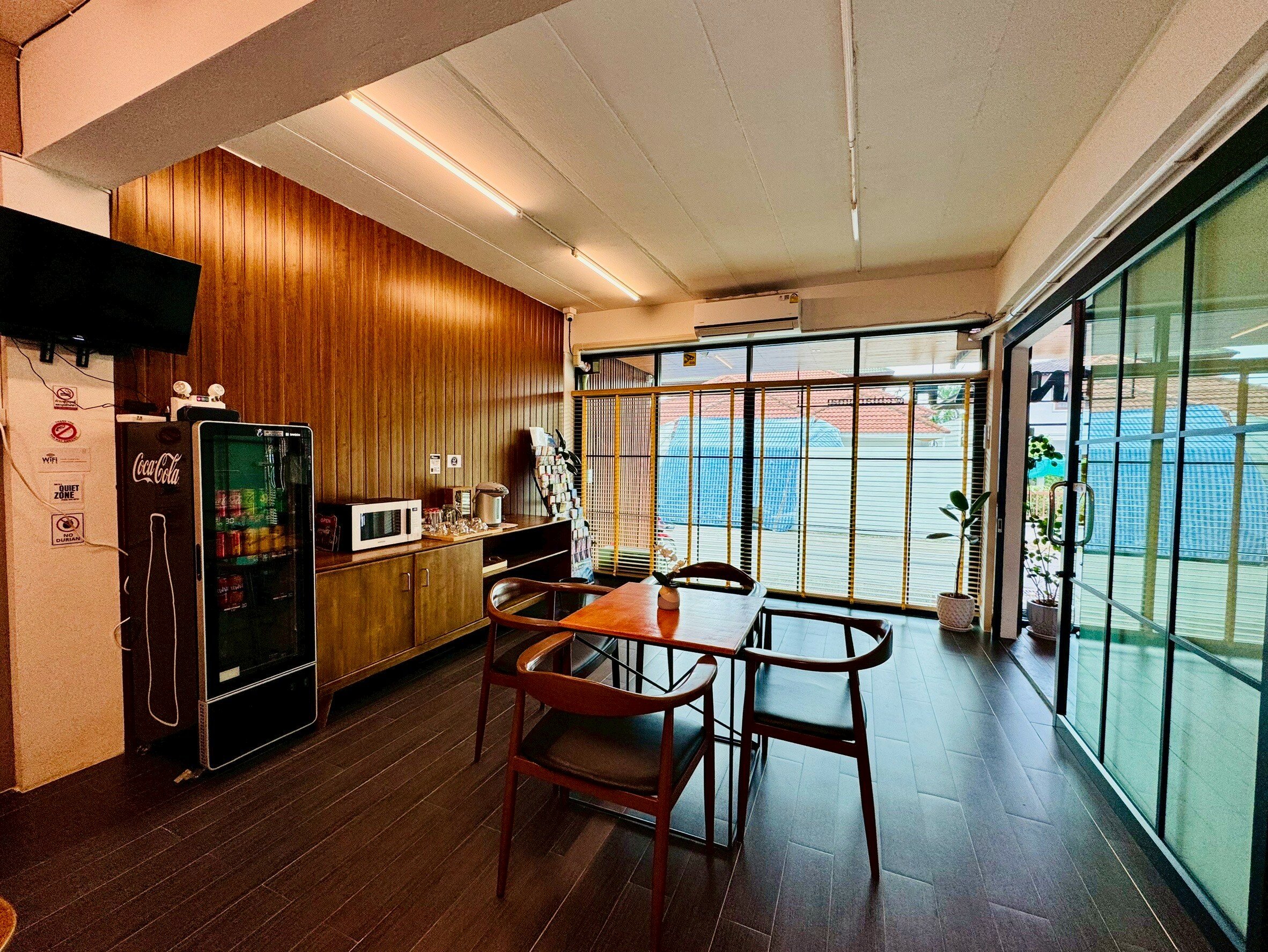 Фото Tanwa Hotel