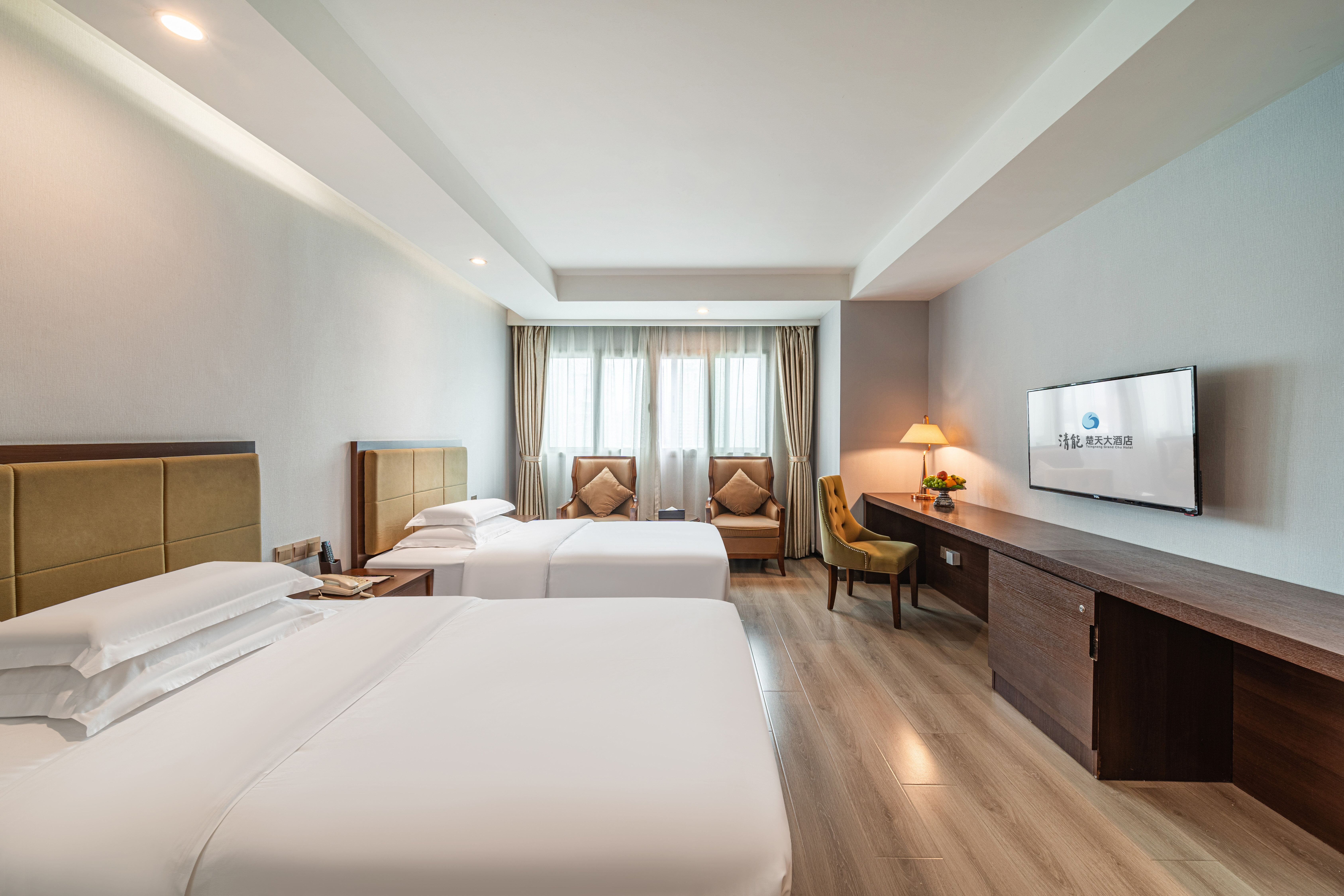 Фото Grand Chu Hotel