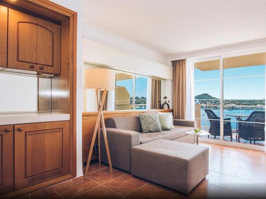 Фото Iberostar Selection Jardín del Sol Suites