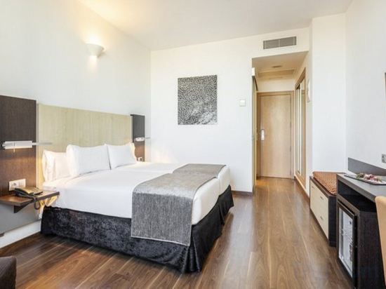 Фото Ilunion Aqua 4