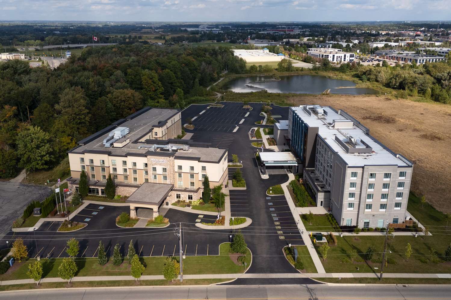 Фото Homewood Suites by Hilton Waterloo/St. Jacobs