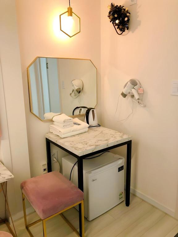 Фото Orbit Cafe & Guesthouse - Hostel