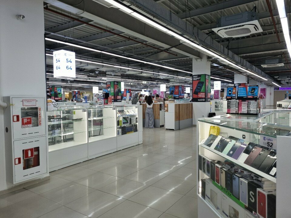 Items for mobile phones Warehouse 25, Almaty, photo