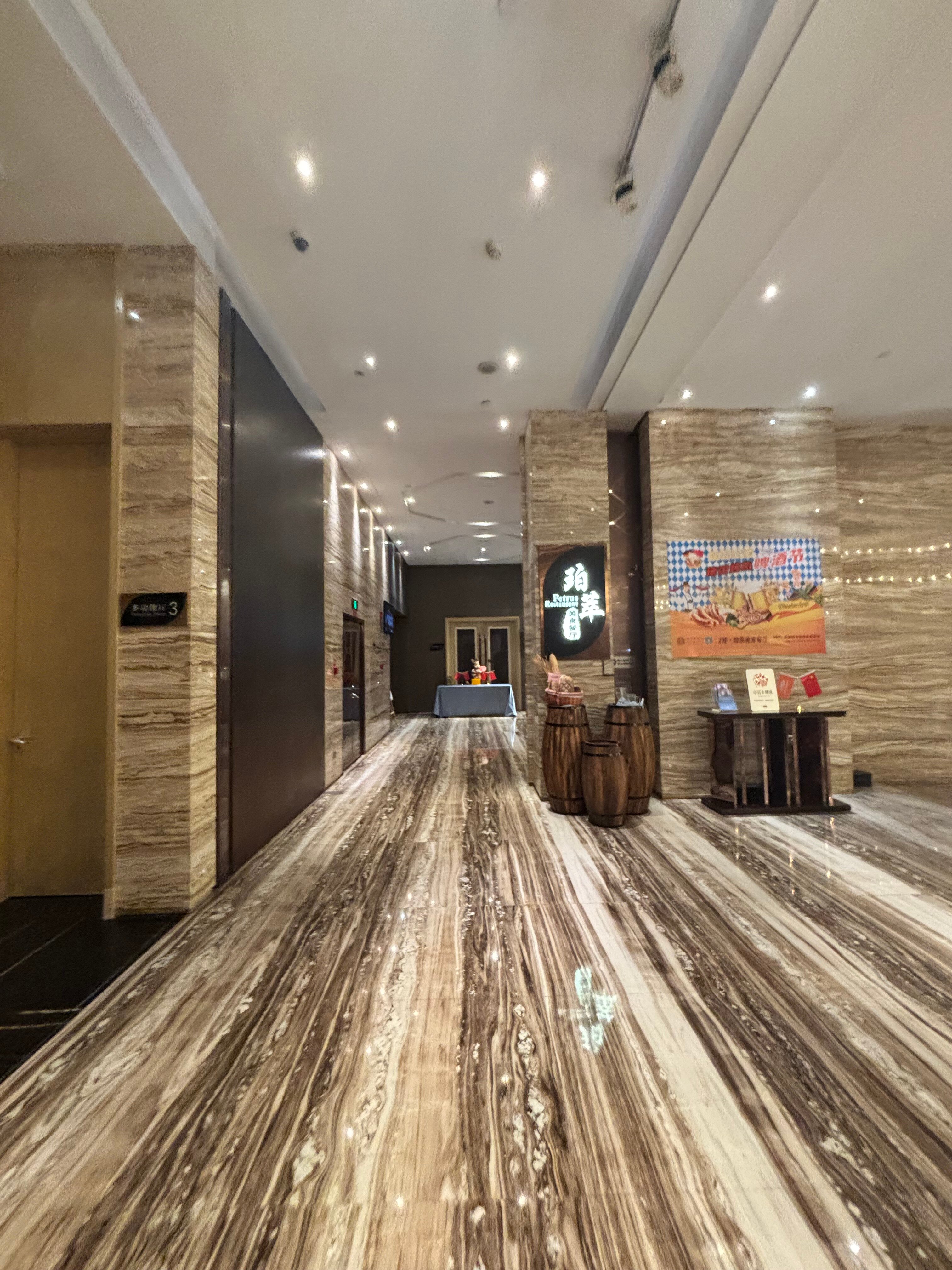 Фото Vaperse Hotel