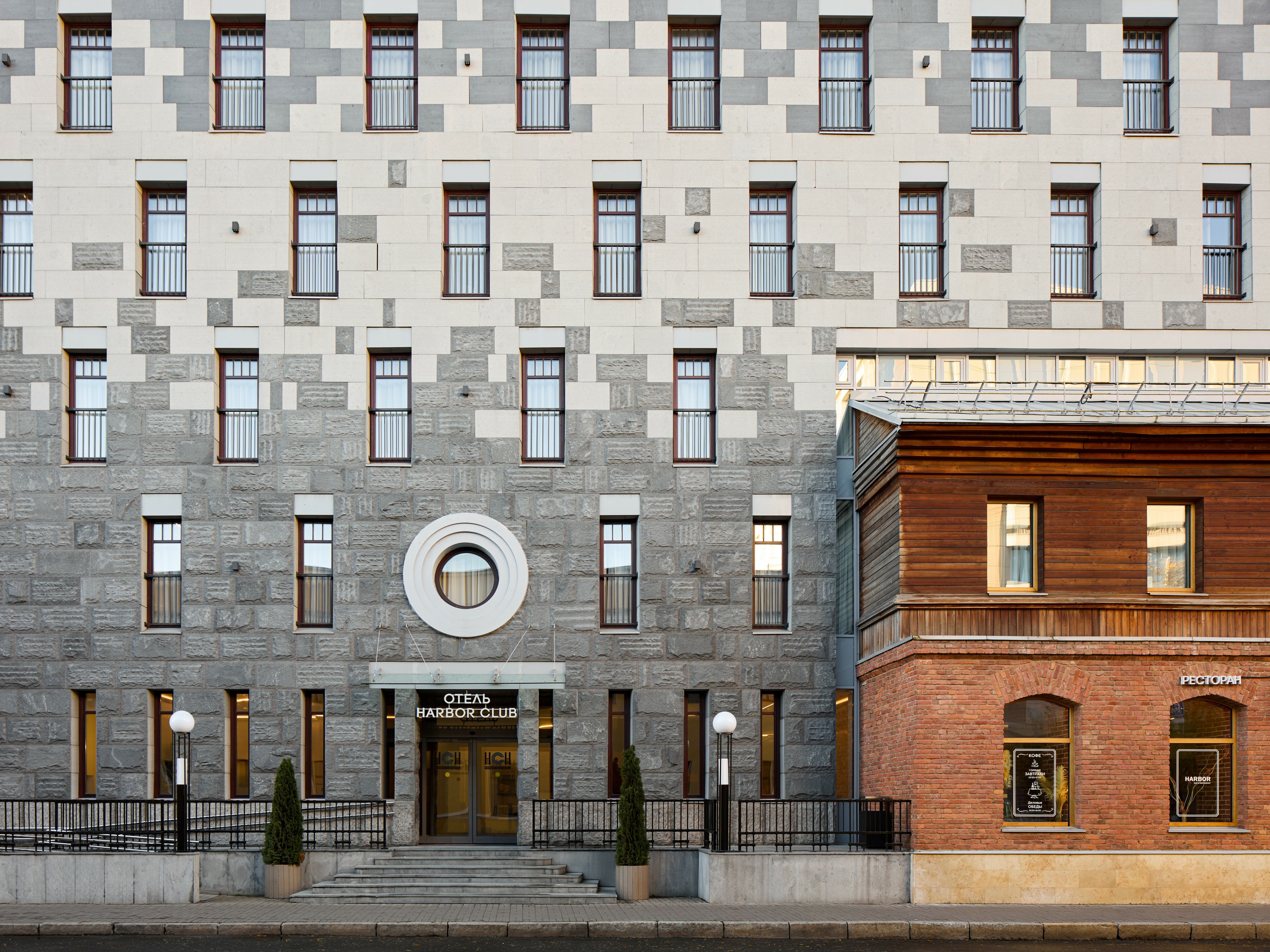 Фото Harbor Club  Hotel