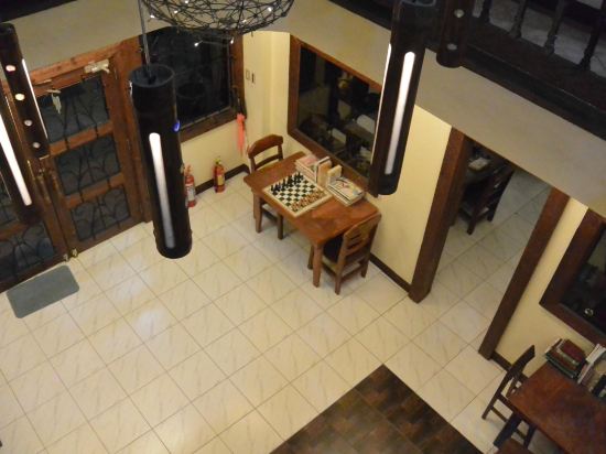 Фото Centro Mactan Suites