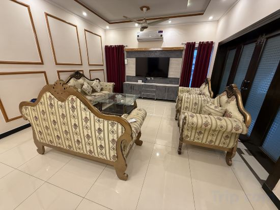 Фото 182871503059