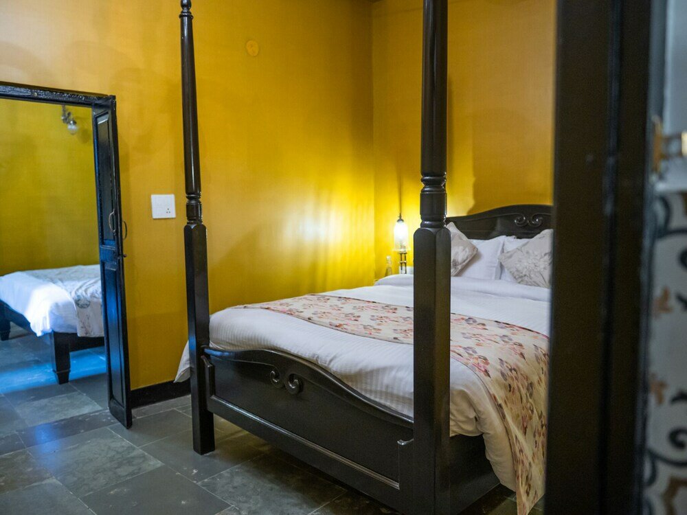 Фото Fort Tiracol Heritage Hotel