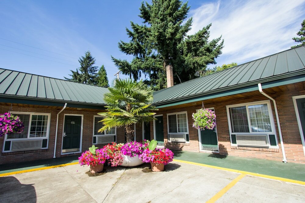 Фото Courtesy Inn Eugene Downtown