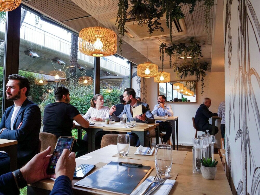 Фото Novotel Paris La Défense Esplanade