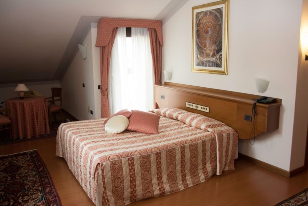 Фото Hotel Piroga Padova