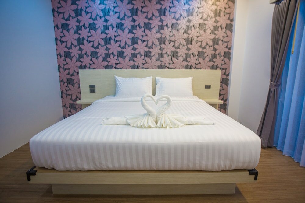 Фото The S. G Hotel