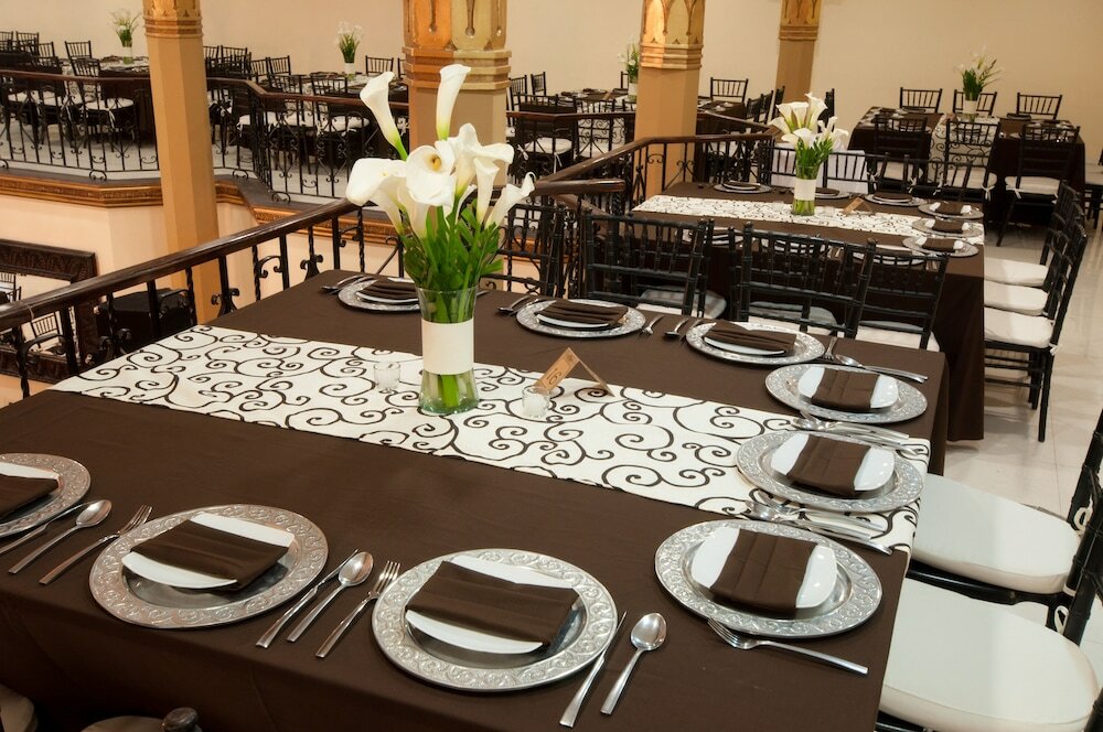 Фото Hotel Morales Historical & Colonial Downtown Core