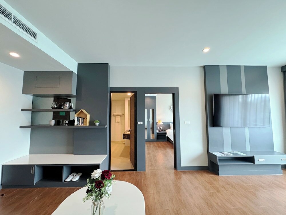 Фото Civilize Hotel