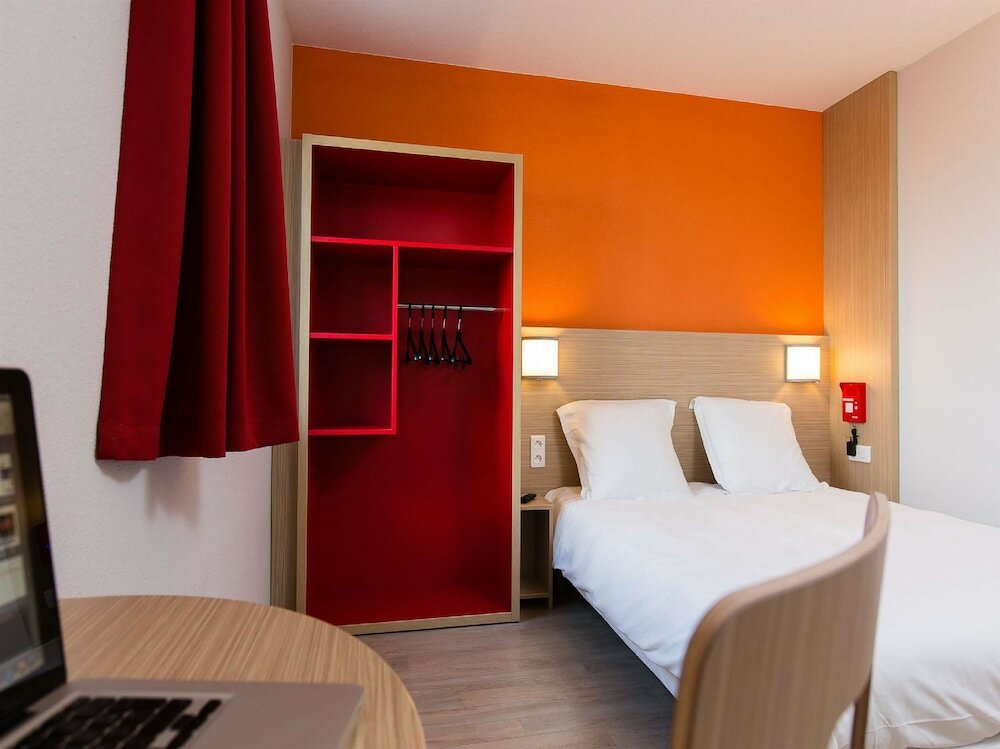 Фото Hôtel Première Classe Chartres Barjouville