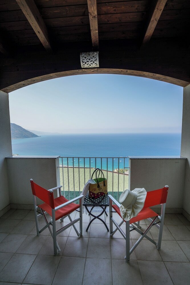 Фото Hotel Avalon Sikanì