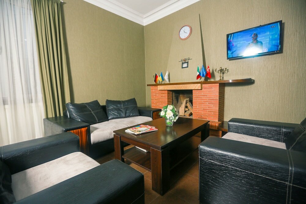 Фото New Metekhi