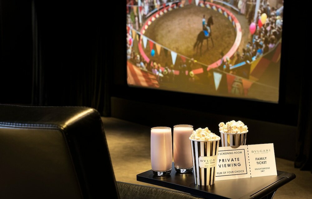 Фото Bulgari Hotel London