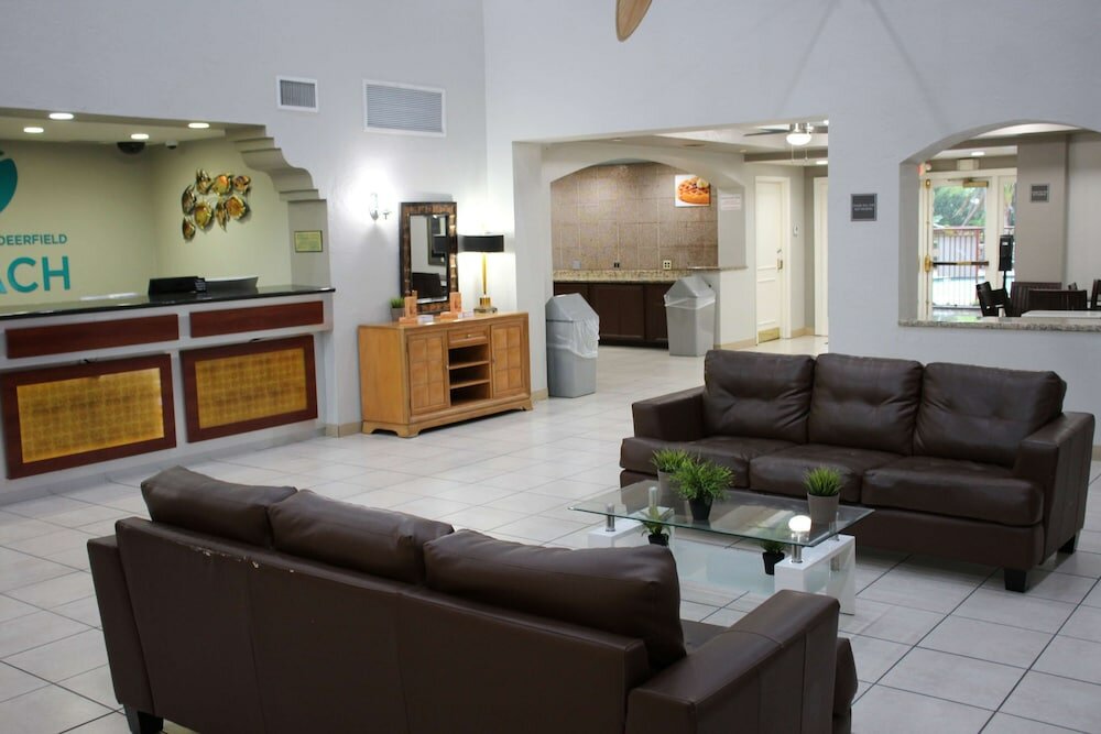 Фото Boca Suites Deerfield Beach