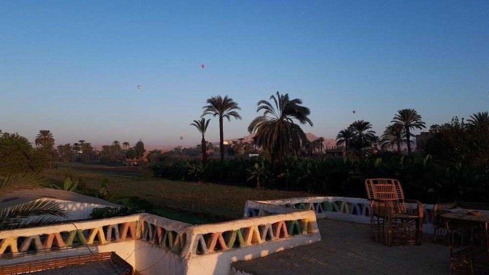 Фото Al Baeirat Hotel