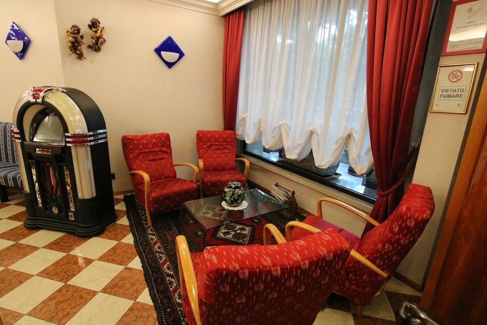 Фото Hotel Maritan