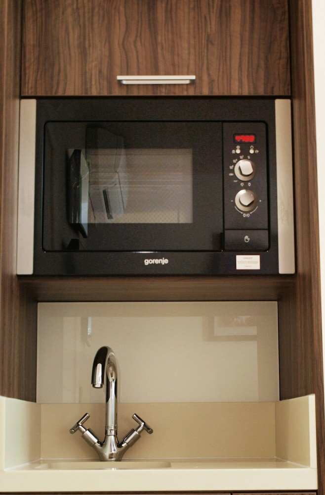 Фото Simply Rooms & Suites