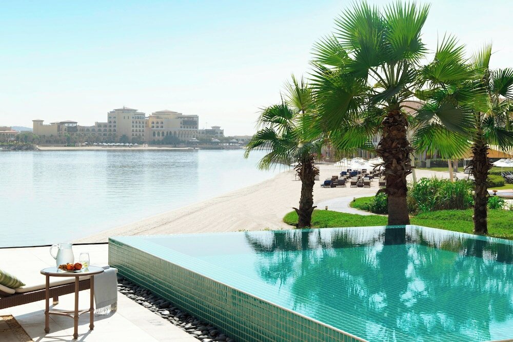 Фото The Ritz Carlton Abu Dhabi Grand Canal