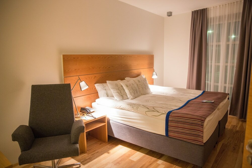 Фото Park Inn by Radisson Reykjavik Keflavik Airport
