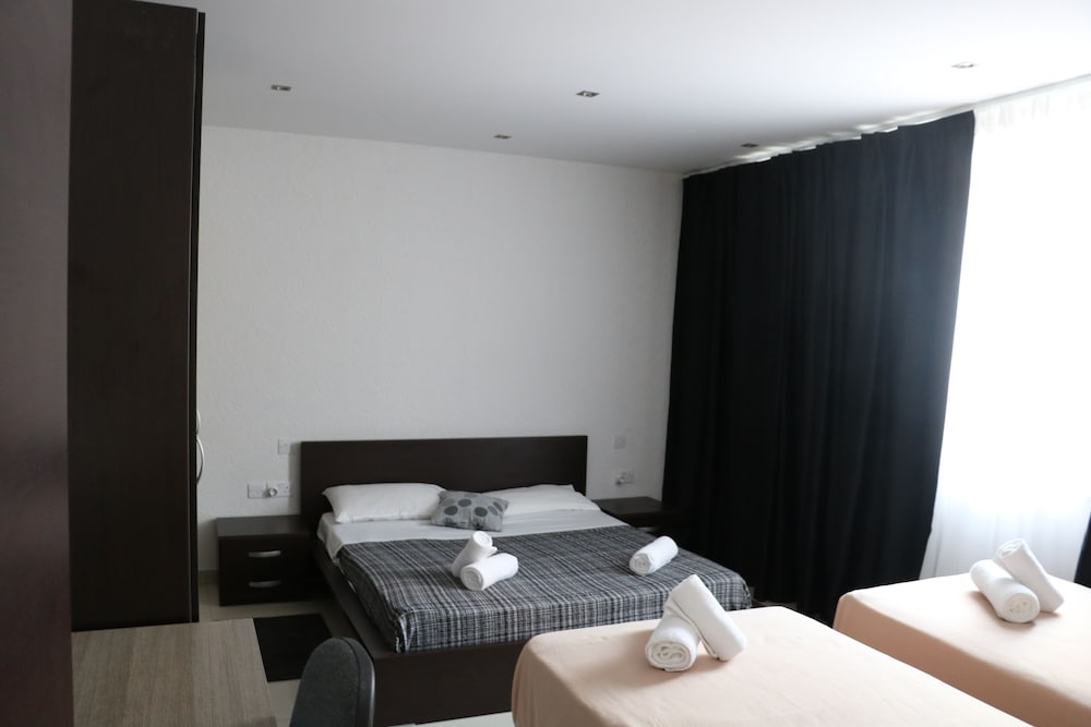 Фото InStyle Aparthotel