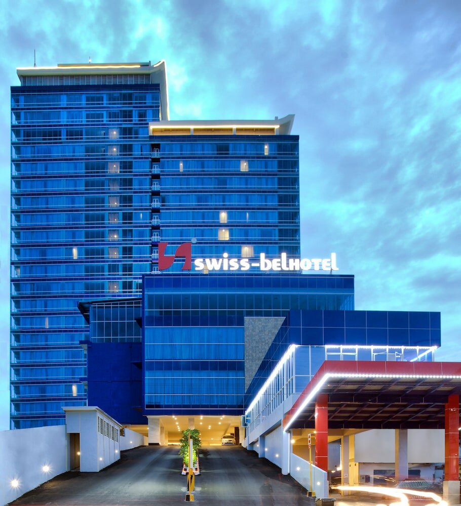 Фото Swiss-Belhotel Makassar
