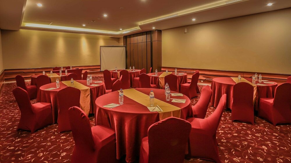 Фото PrimeBiz Hotel Surabaya