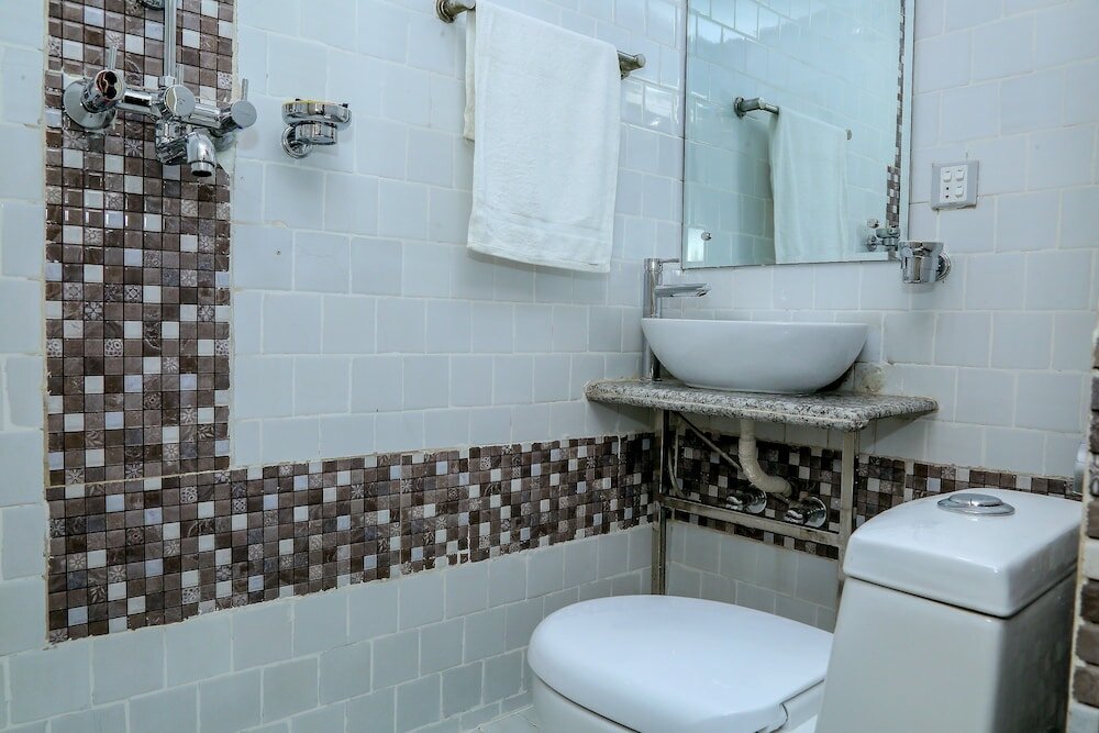 Фото Hotel Himalayan Oasis