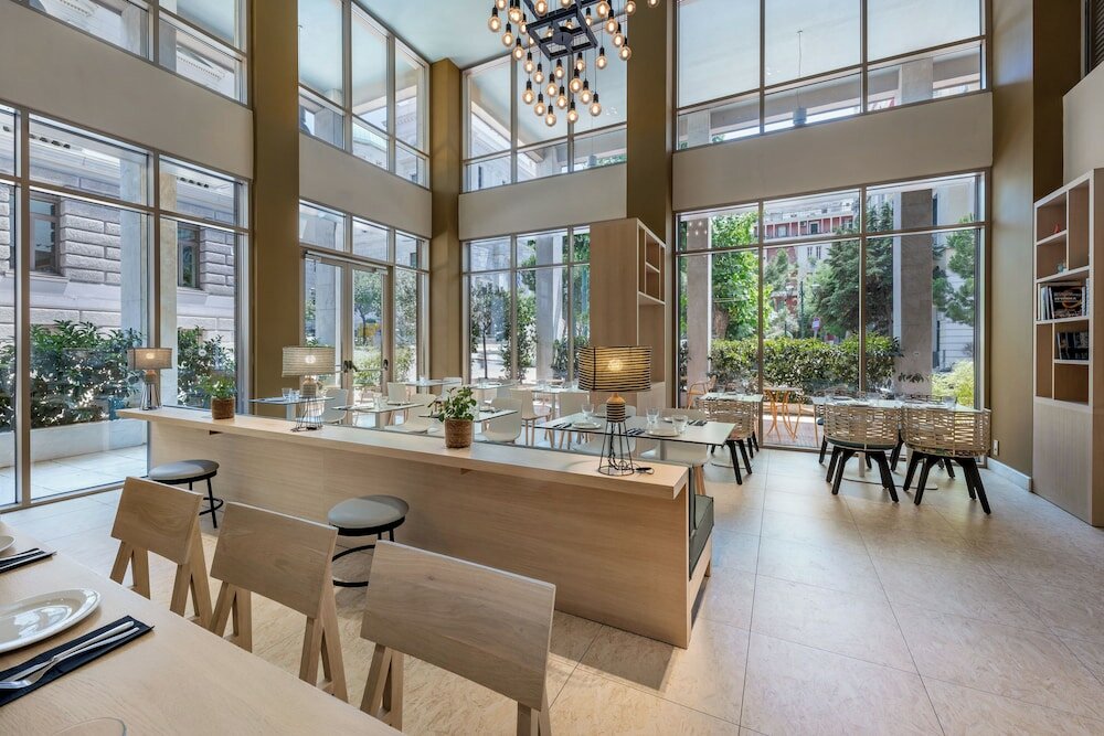 Фото Casual Kubic Athens Hotel