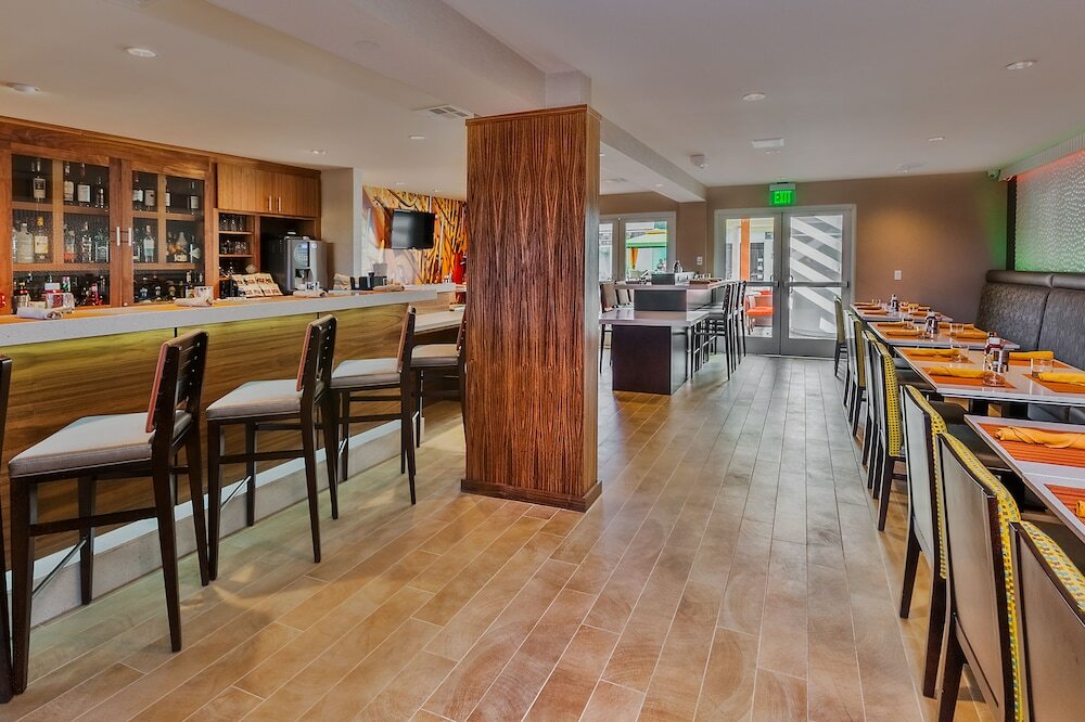 Фото Hotel Indigo Anaheim, an Ihg Hotel