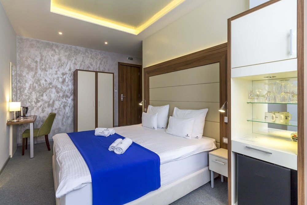 Фото Privilege Suites by Central Park