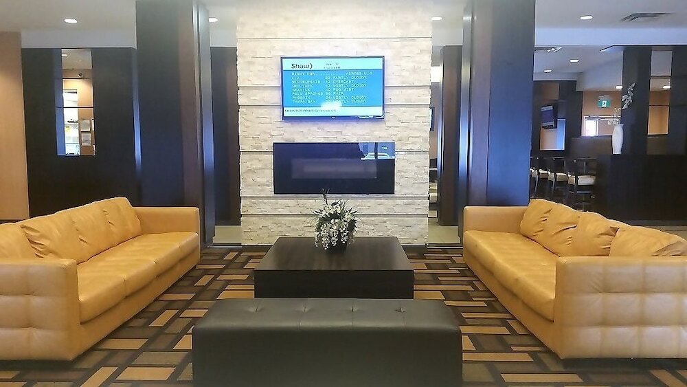 Фото Days Inn & Suites by Wyndham Winnipeg Airport Manitoba