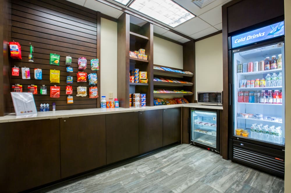 Фото Holiday Inn Manchester Airport, an Ihg Hotel