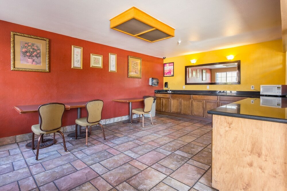 Фото A Victory Inn Tolleson