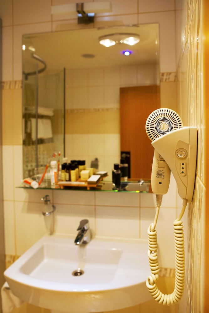 Фото Hotel Danubia Gate