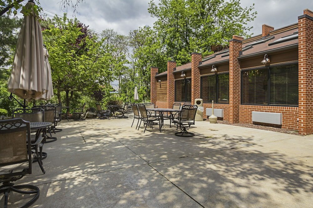 Фото Quality Inn & Suites