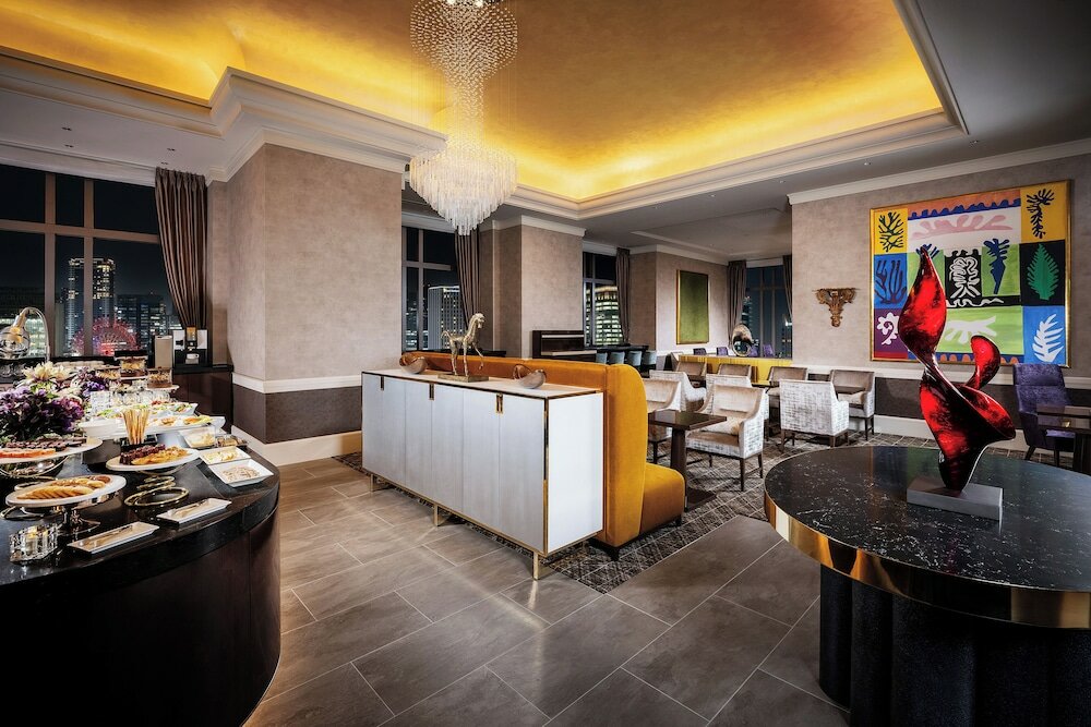 Фото Hankyu International