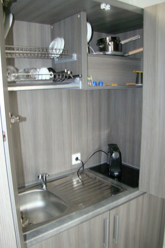 Фото The Happy Traveler