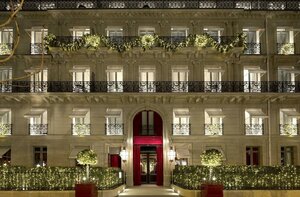 La Reserve Paris Hotel and SPA (8e Arrondissement, Avenue Gabriel, 42), hotel