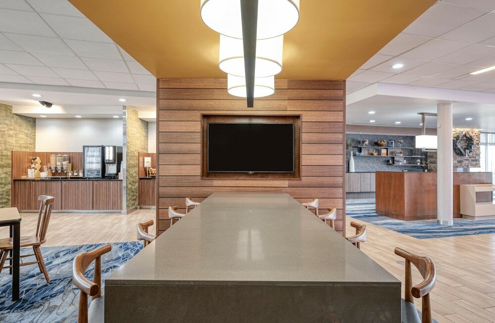 Фото Fairfield Inn & Suites Jeffersonville I-71