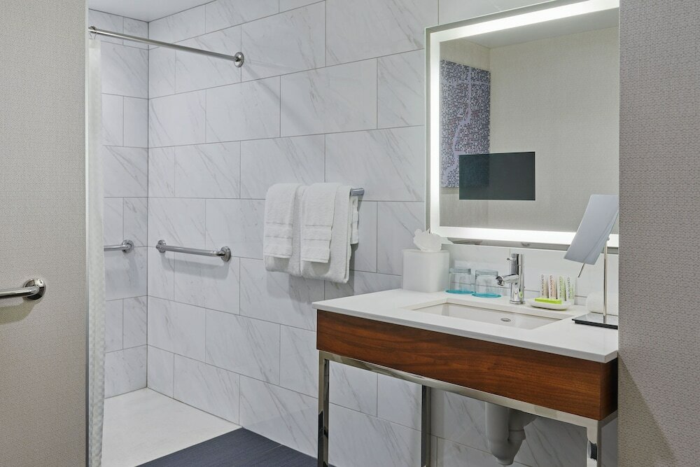 Фото Le Méridien Indianapolis