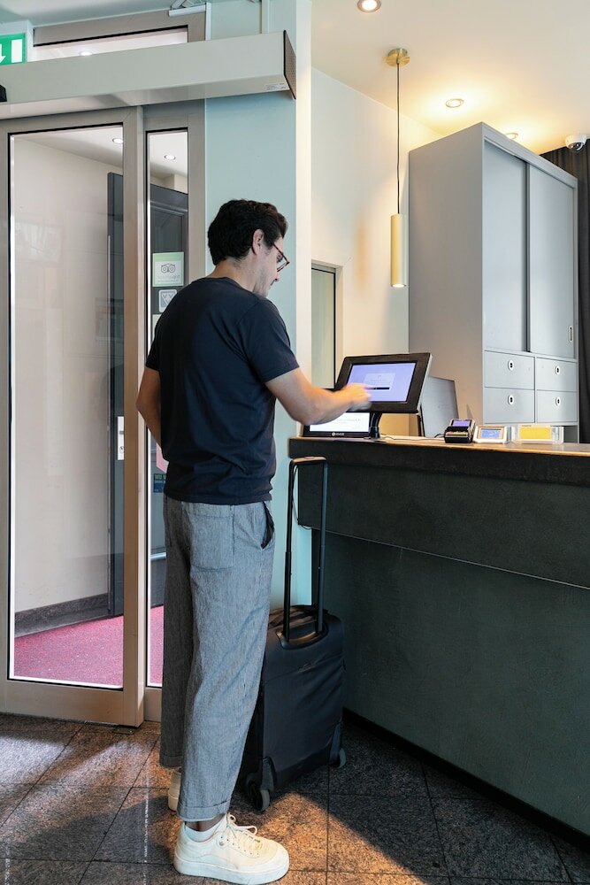 Фото Prinsen Hotel