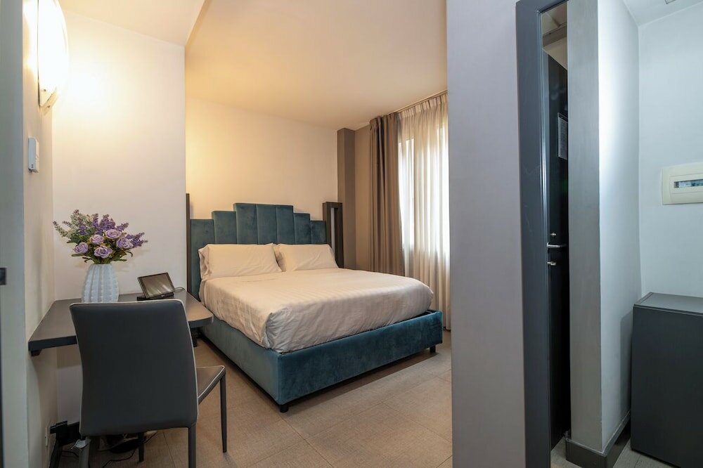 Фото Golden Hotel