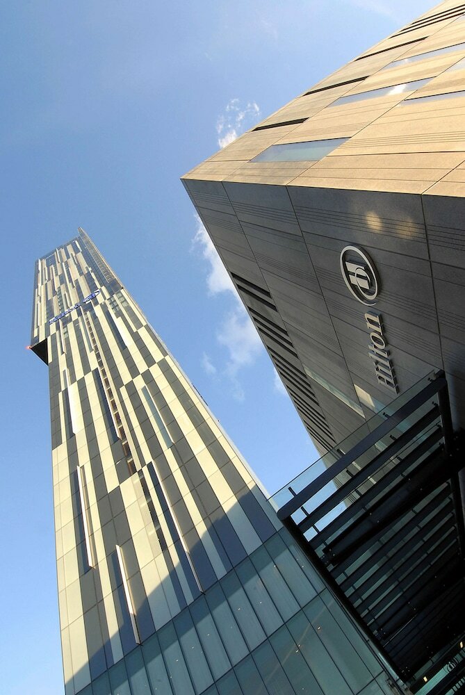 Фото Hilton Manchester Deansgate